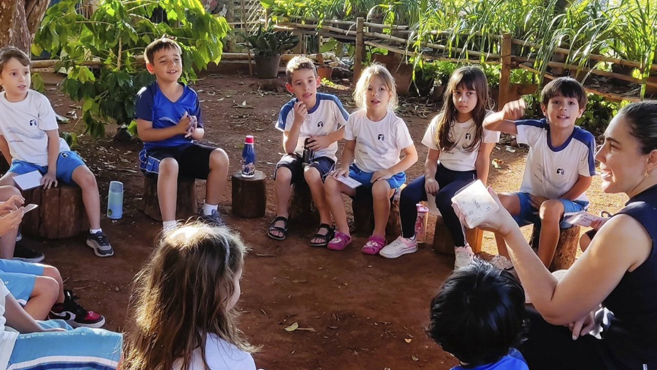 Inglês no Cotidiano: Aprendizado Natural para Crianças