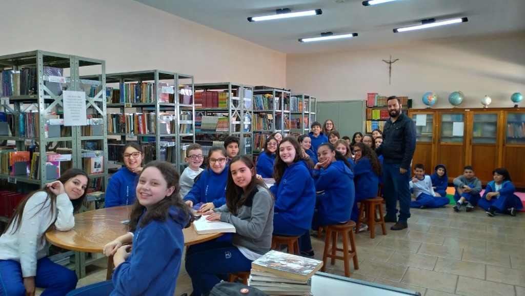 Biblioteca do Colégio Franciscano Santo Inácio