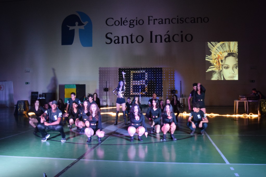 Musical de Inglês no Colégio Franciscano Santo Inácio